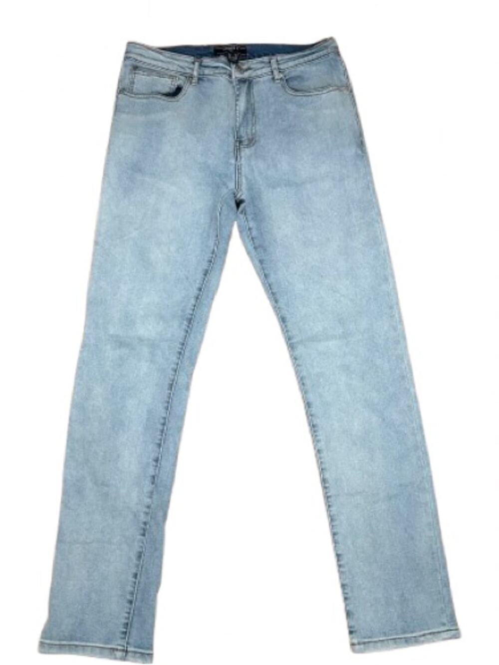Forever 21 Men's Light Wash Slim Straight Jeans. Size 32.